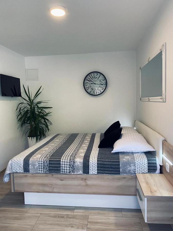 Marojica Apartments Cavtat Oda fotoğraf